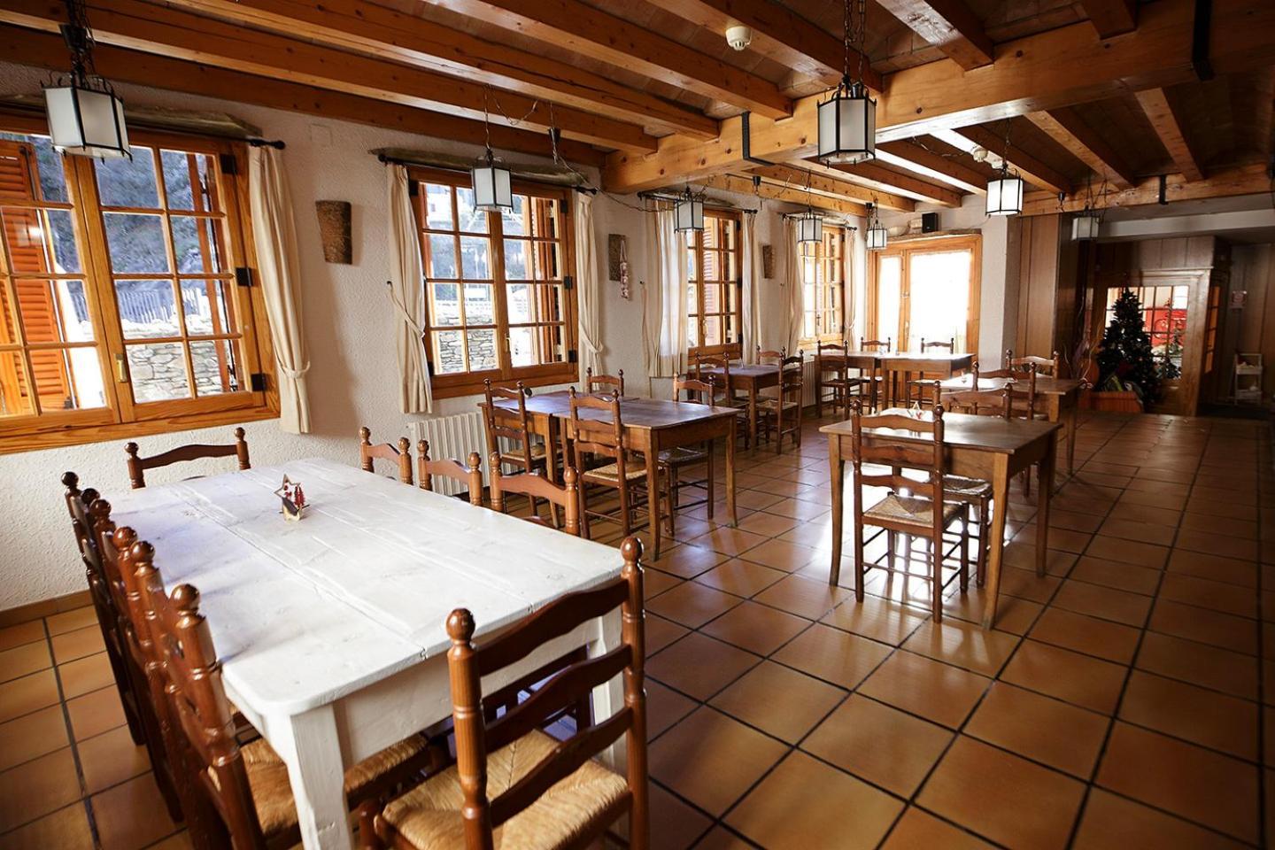 Hotel Lamoga Llavorsí エクステリア 写真