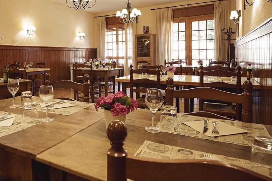 Hotel Lamoga Llavorsí エクステリア 写真