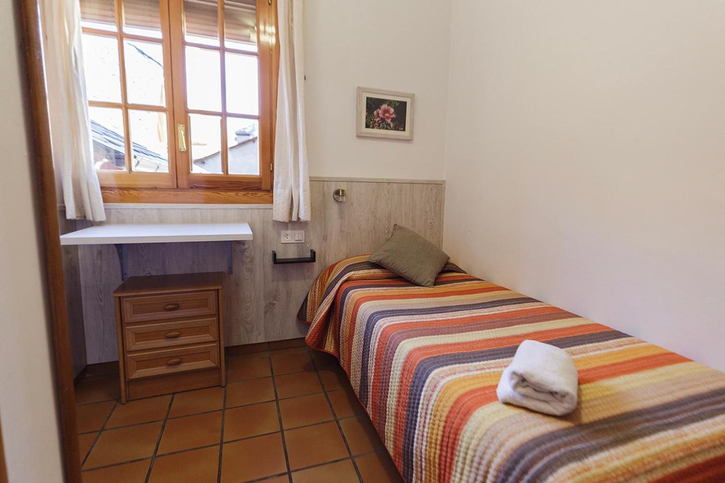 Hotel Lamoga Llavorsí エクステリア 写真